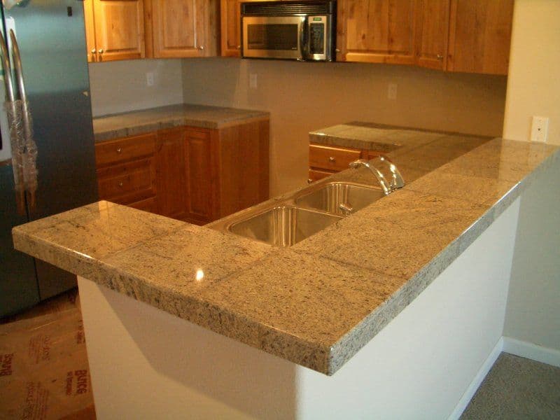 4 Pilihan Desain Granit yang Cocok untuk Dapur